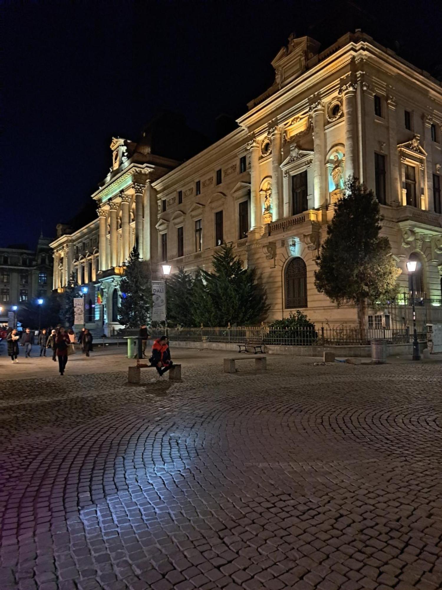 Apartamento Amytis Flat Old City Bucarest Exterior foto