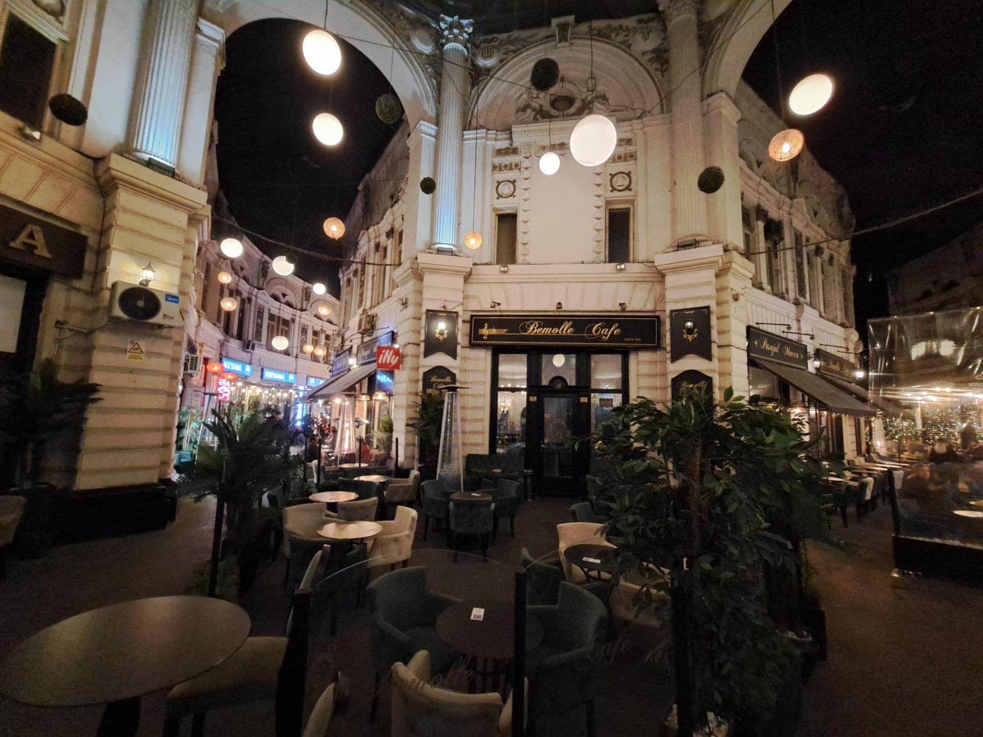 Apartamento Amytis Flat Old City Bucarest Exterior foto