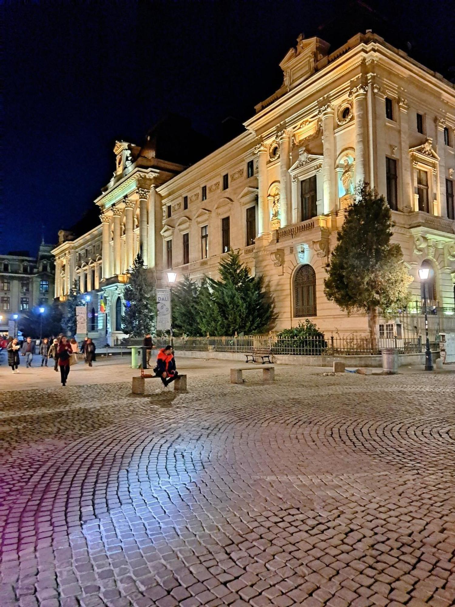 Apartamento Amytis Flat Old City Bucarest Exterior foto